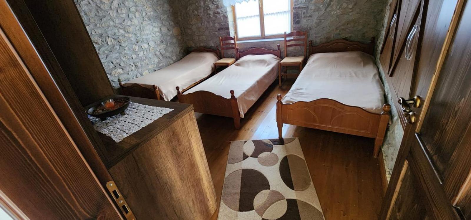 Saraqinishte Villa Shuaipaj מראה חיצוני תמונה